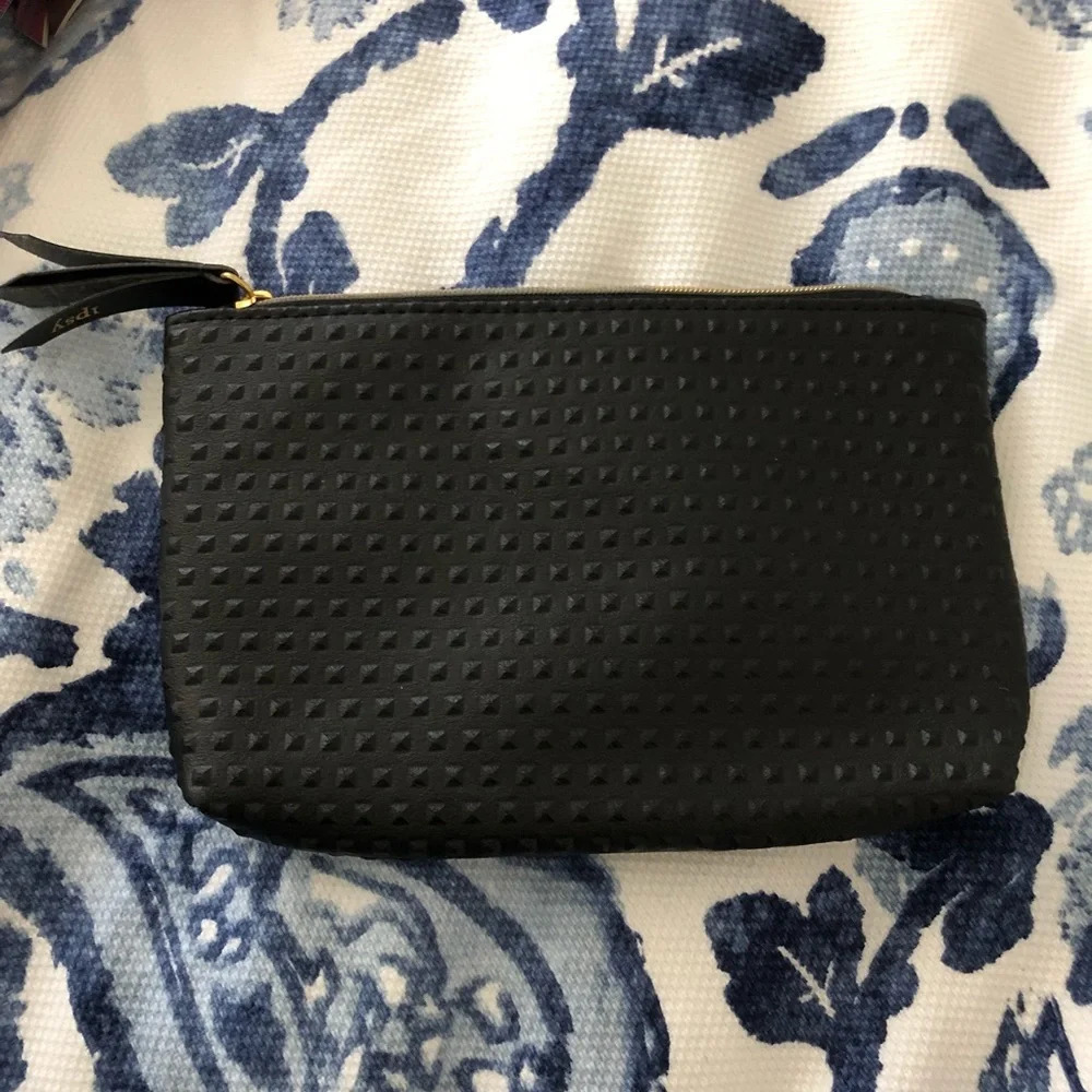 Ipsy Cosmetic Bag - Picture 3 of 4